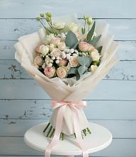 Букет цветов из:  Розы и Лизиантусы в Борки
