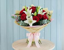 Букет цветов из:  Лилии и Розы в Борки