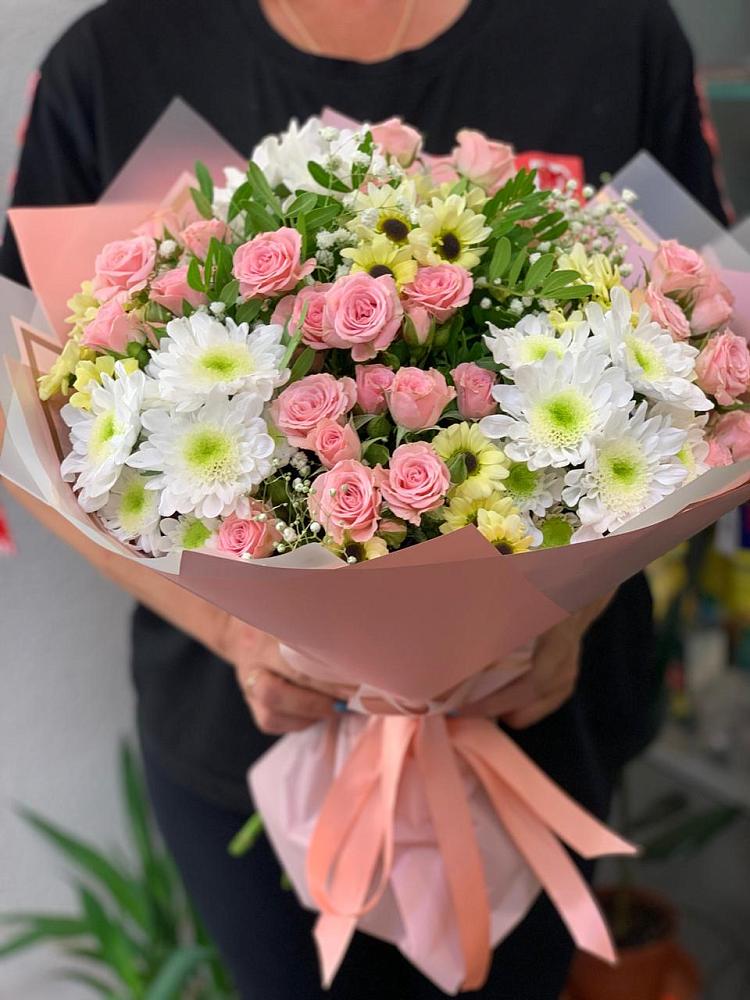 Букет цветов из: Розы и Хризантемы в Борки