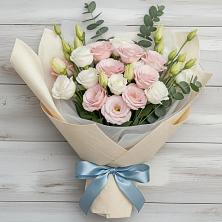 Букет цветов из:  Лизиантусы в Борки