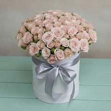 Цветочная композиция из Розы в шляпной коробке в Борки