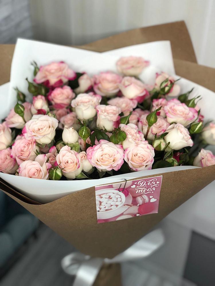 Букет цветов из: Розы в Борки