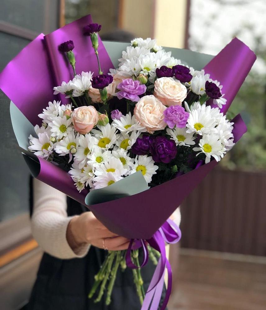 Букет цветов из: Хризантемы, Гвоздики и Розы в Борки