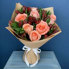 Букет цветов из:  Розы и Альстромерии в Борки