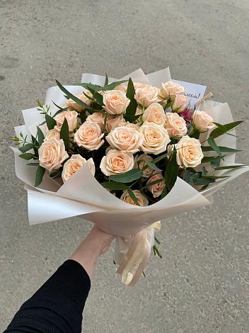 Букет Кремовые розы Латте в Борки