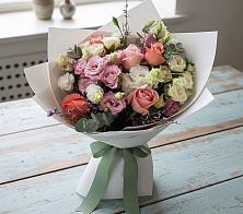 Букет цветов из:  Розы, Лизиантусы и Гвоздики #REPLACE_PRED# Борки