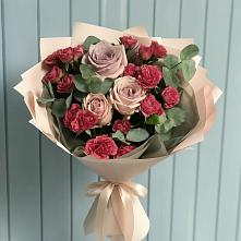 Букет цветов из:  Гвоздики и Розы в Борки